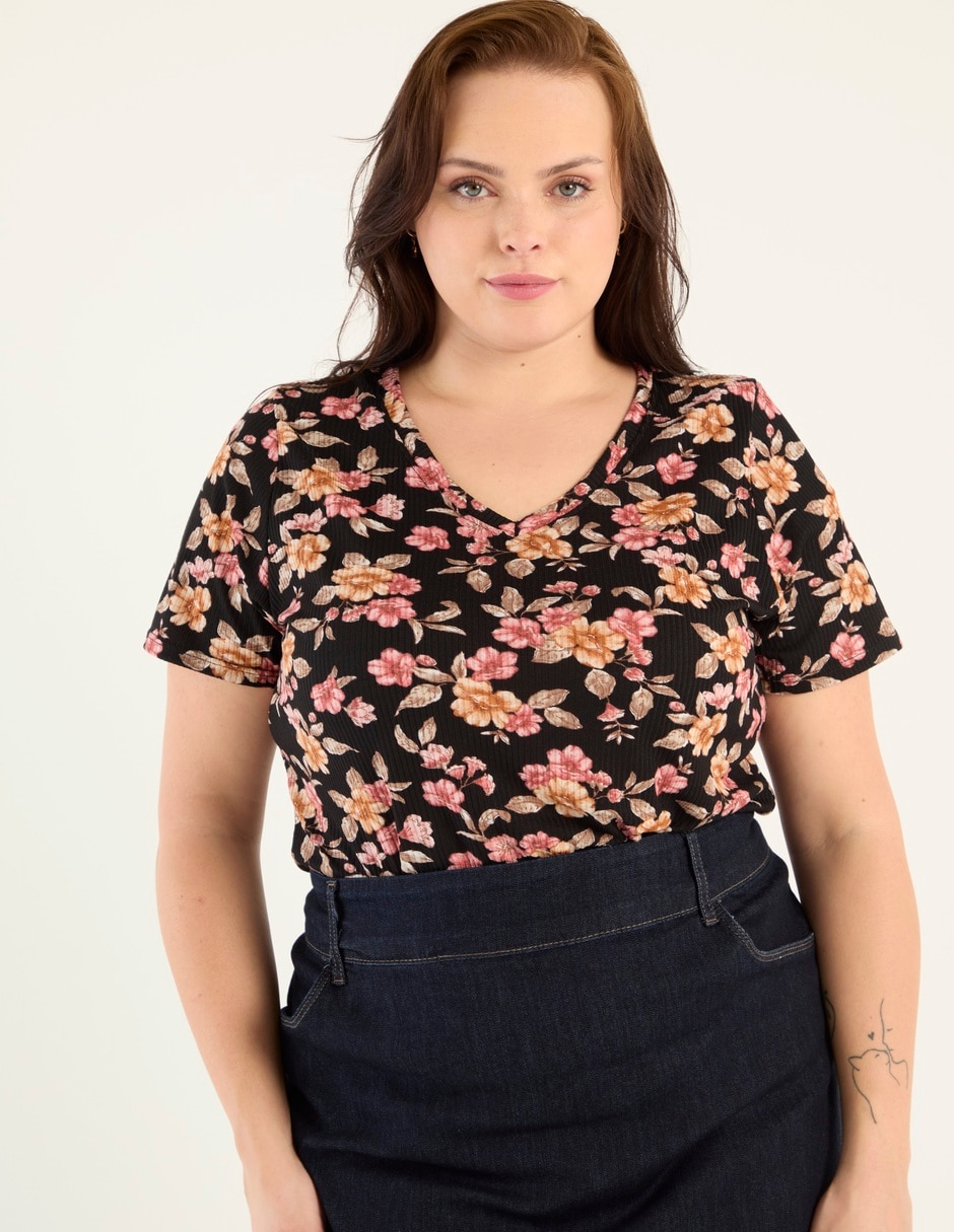 Playera manga corta Lieb Plus cuello v para mujer