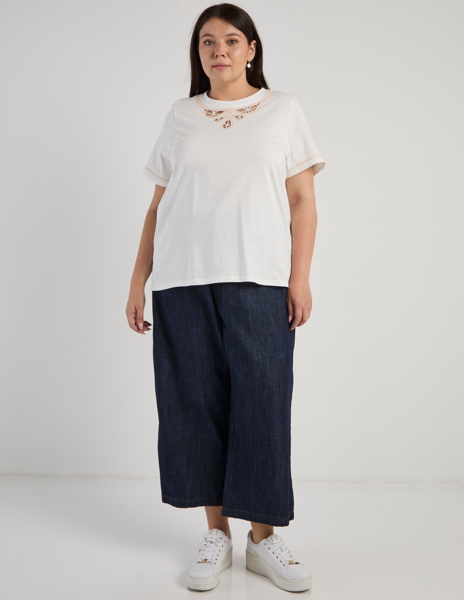 Playera manga corta cuello redondo para mujer 3