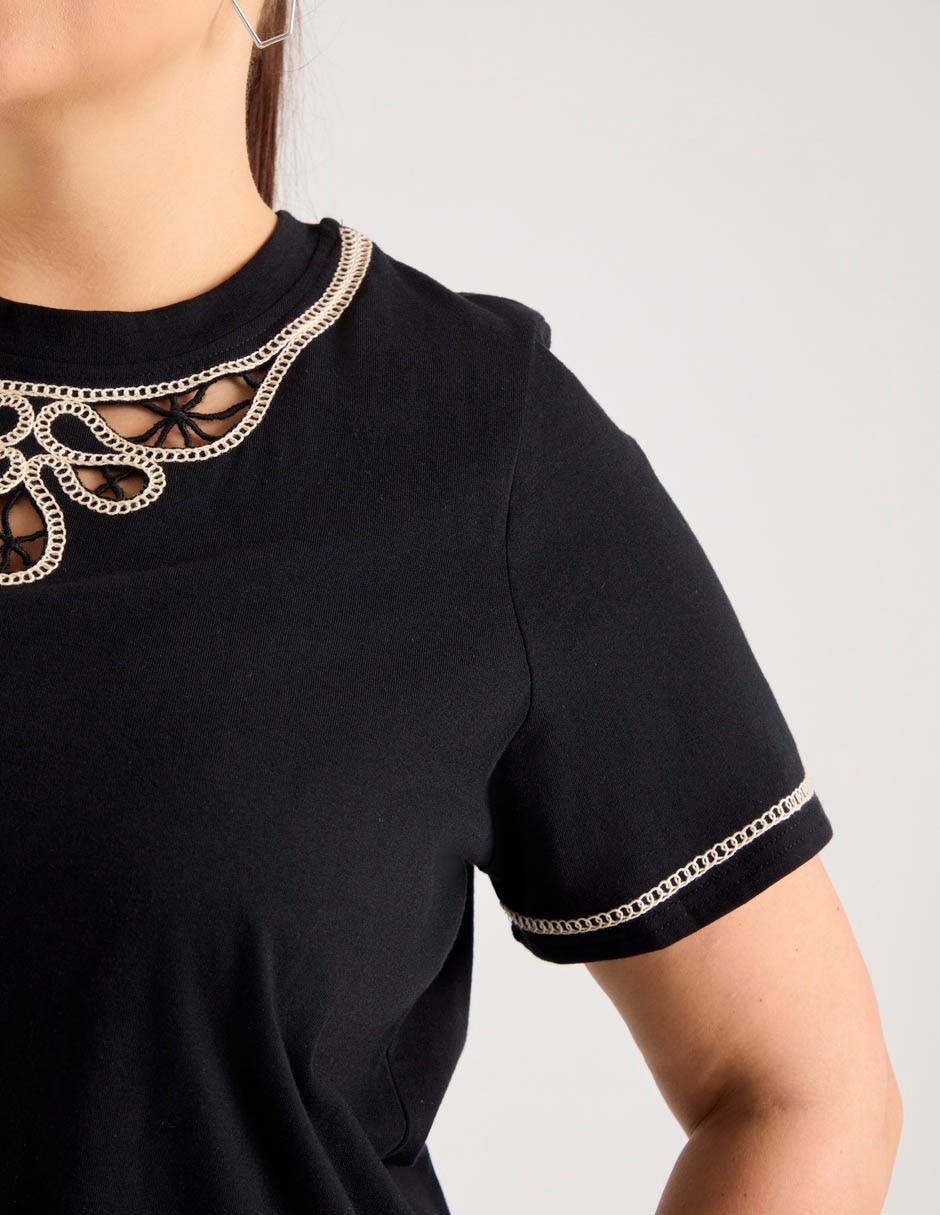 Playera manga corta cuello redondo para mujer 5