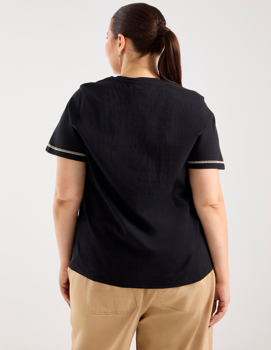 Playera manga corta cuello redondo para mujer 6