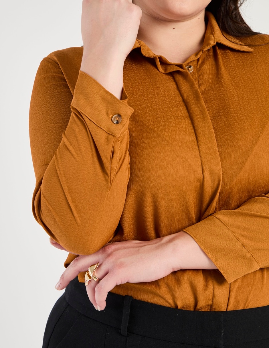 Blusa camisera manga larga para mujer 9