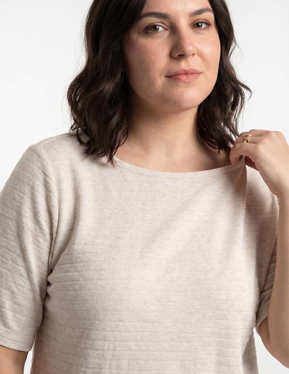 Playera manga corta cuello redondo para mujer 4