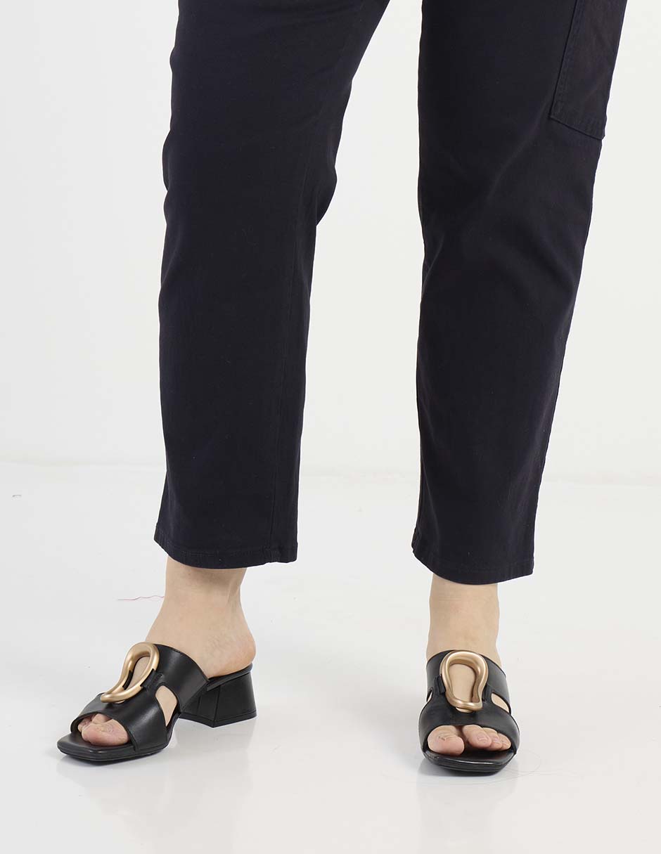 Jeans slim cintura baja para mujer