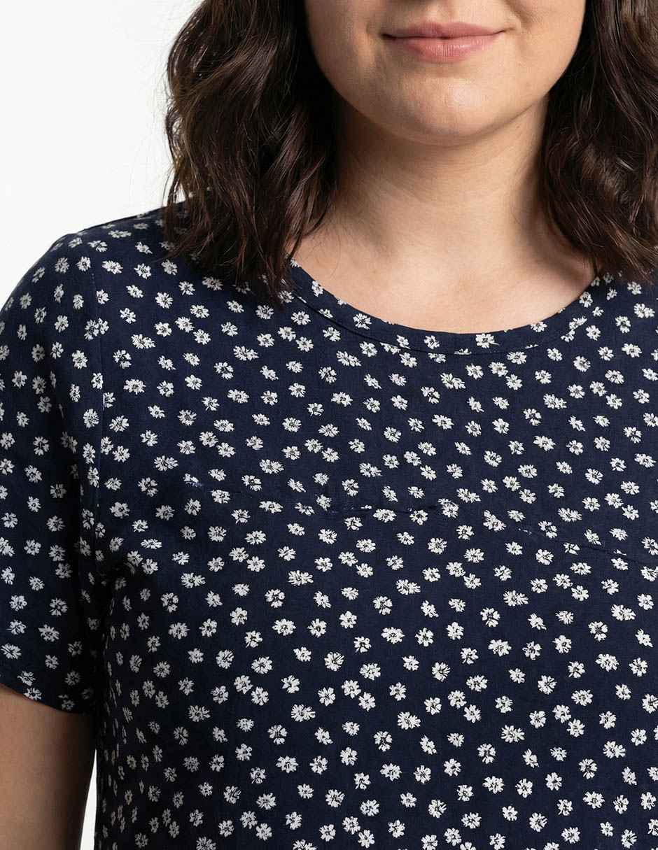 Playera manga corta Lieb Plus cuello redondo para mujer