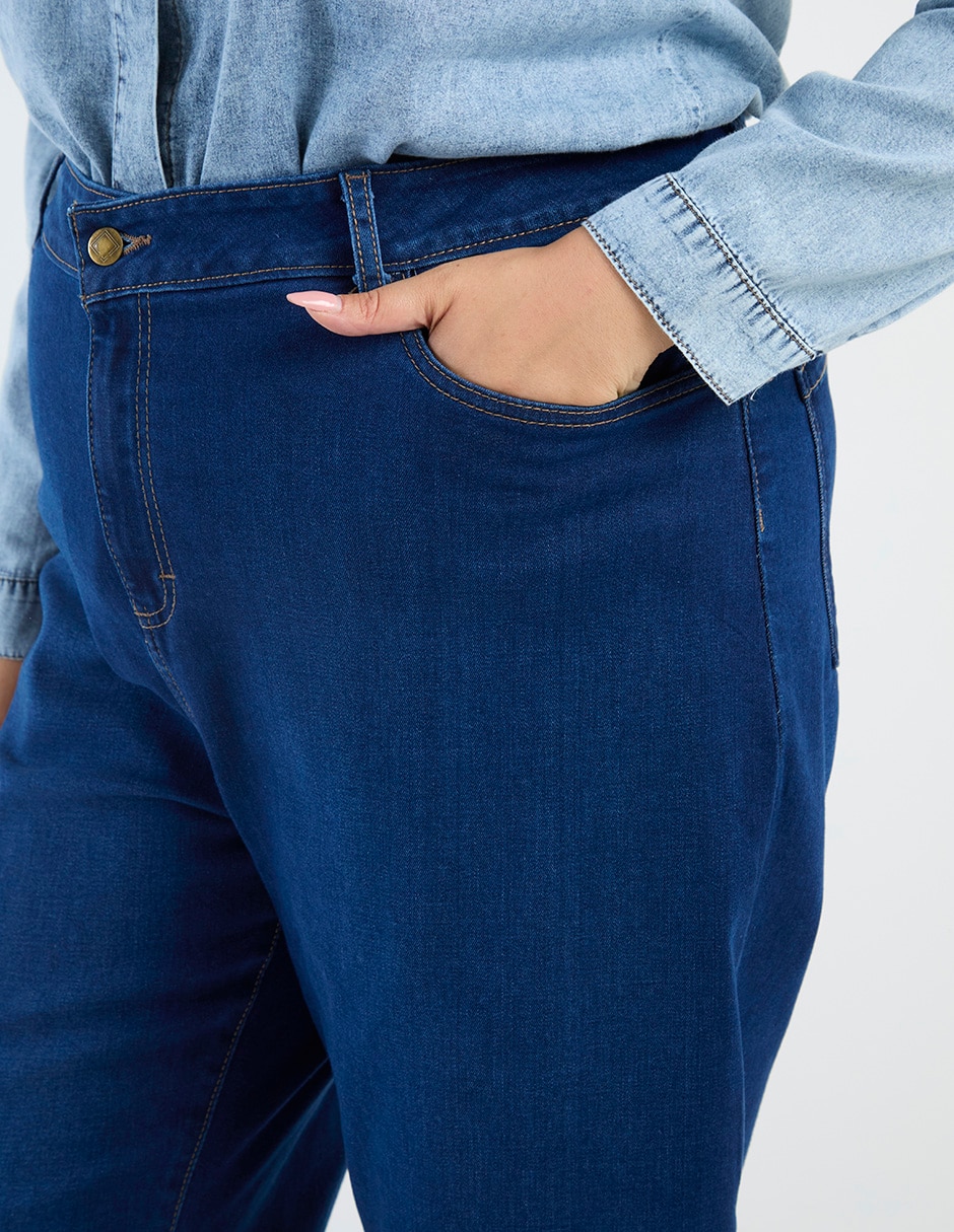 Jeans capri straight corte para mujer 4