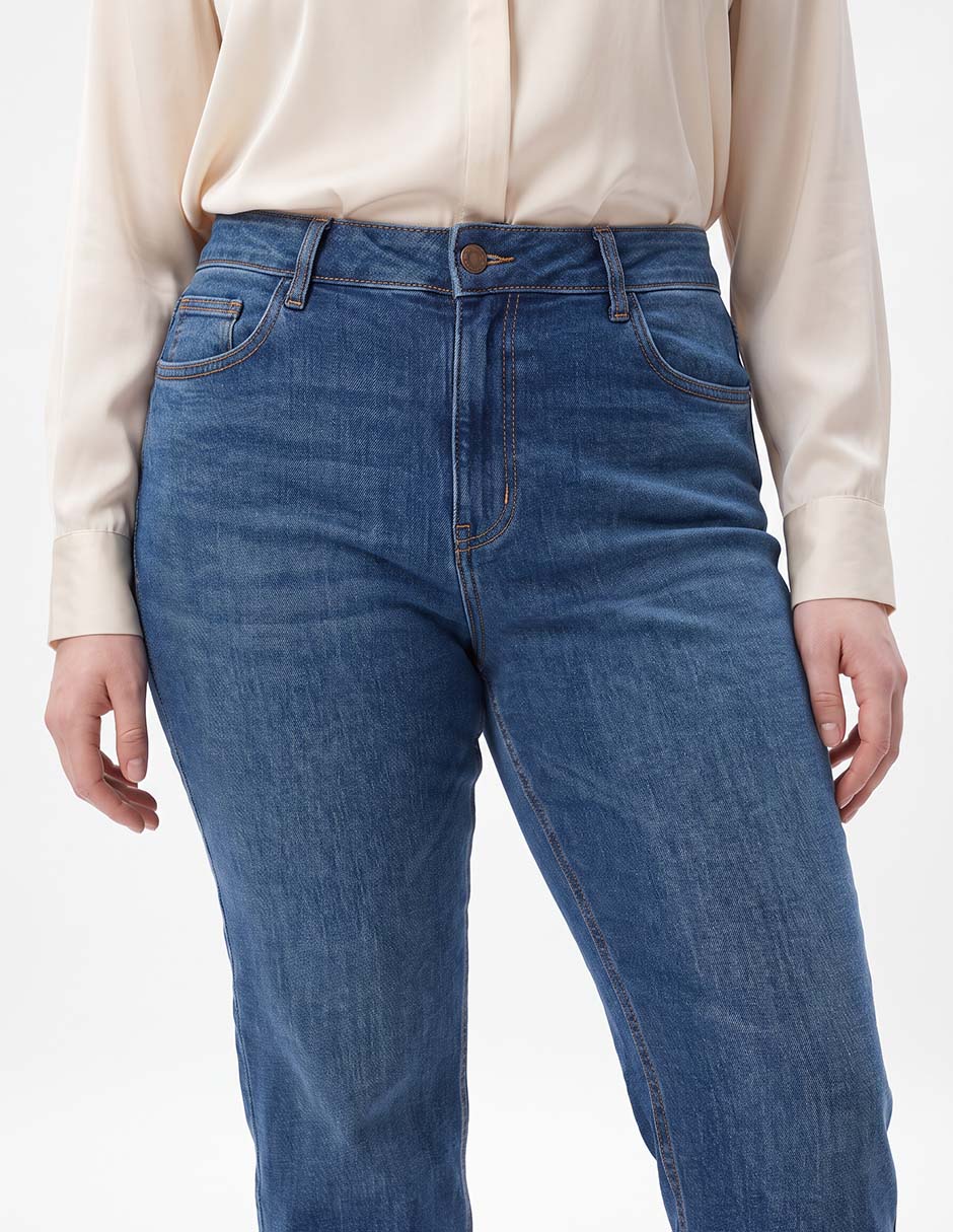 Jeans flare C460 corte cintura para mujer 2