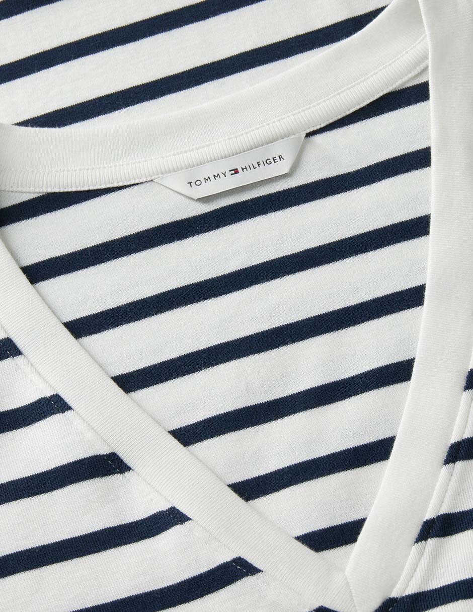 Playera manga corta cuello redondo para mujer 5
