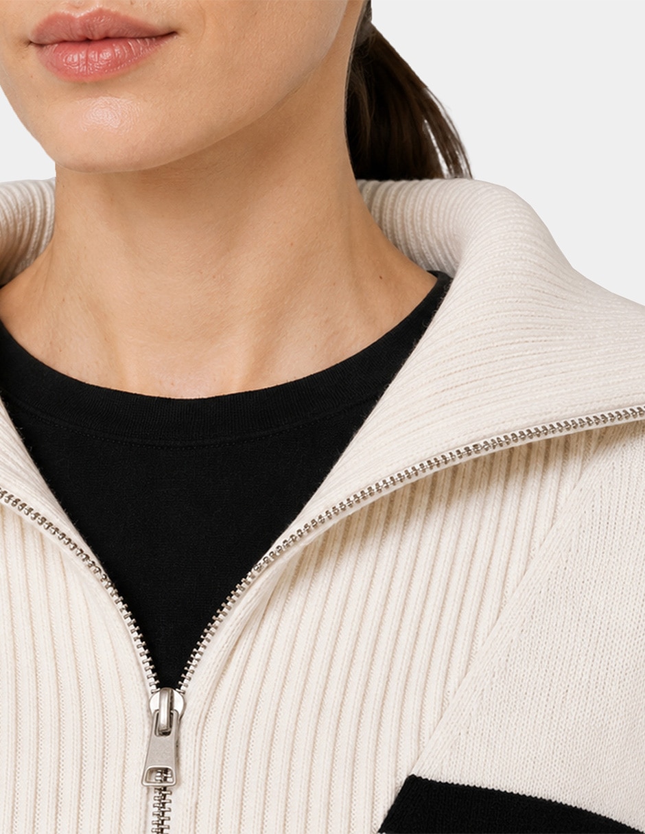 Suéter cuello abierto para mujer 4